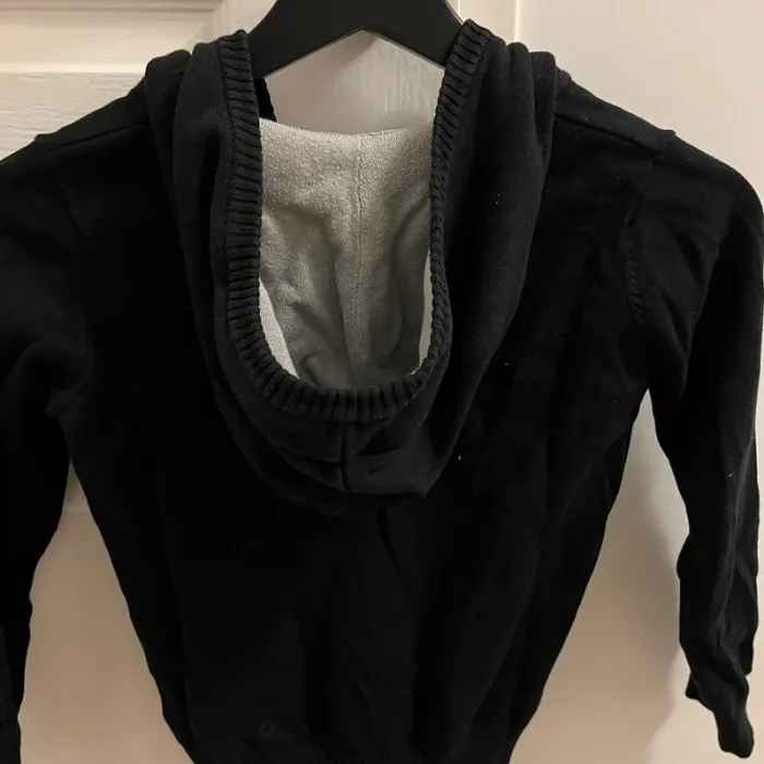 Gilet noir - photo numéro 4