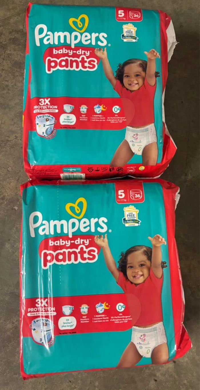 2 paquets de couches culottes Pampers pants taille 5