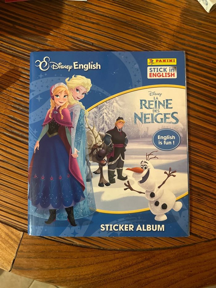 Livret panini neuf aucun autocollant