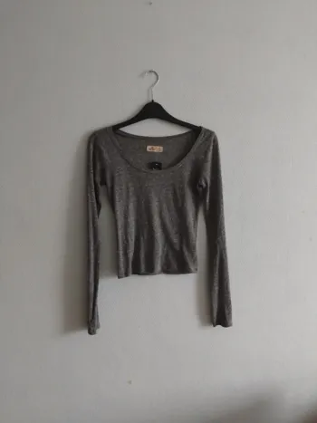 Haut hollister taille XS