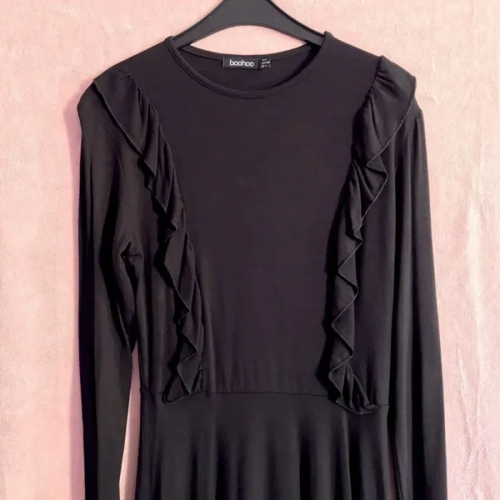 Robe T36 Neuve 🖤 - photo numéro 2
