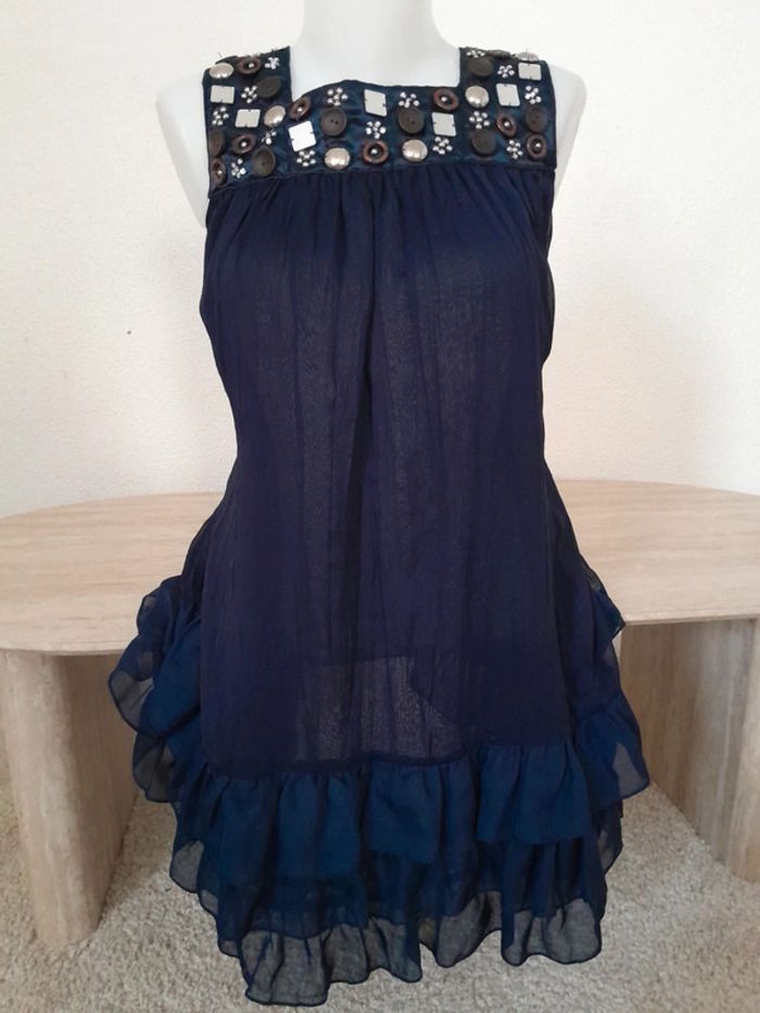 Robe d'été 💫à volant💫fluide légère 💫col bouton miroir perlés 💫Cherry💫Taille 36