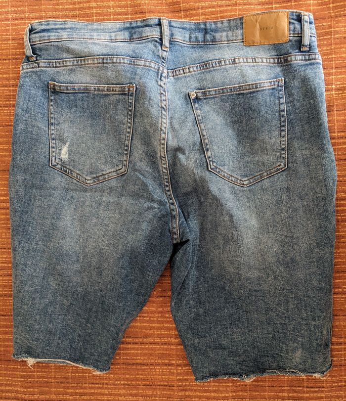 Pantacourt en jean homme H&M taille L - photo numéro 2