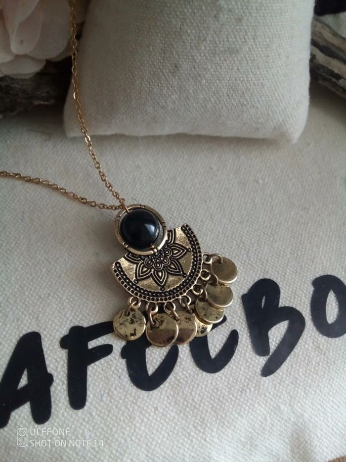 Collier fleur orientale et pierre d'obsidienne naturelle - photo numéro 2