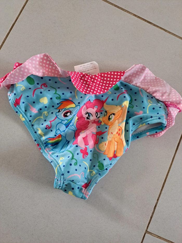 Maillot de bain 3/4 ans - photo numéro 2
