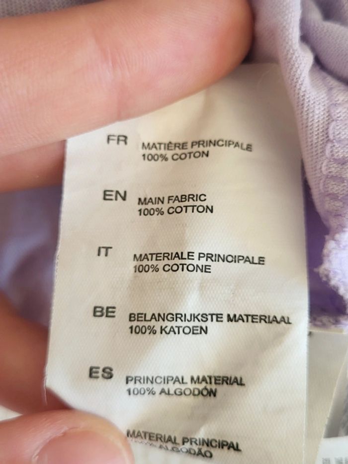 Très beau t shirt mauve. - photo numéro 4