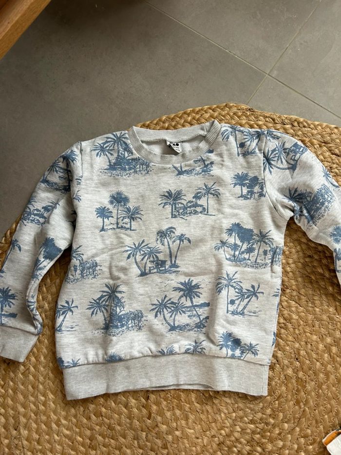 Lot d'un pull, un polo et un pantalon garçon TAO - photo numéro 8