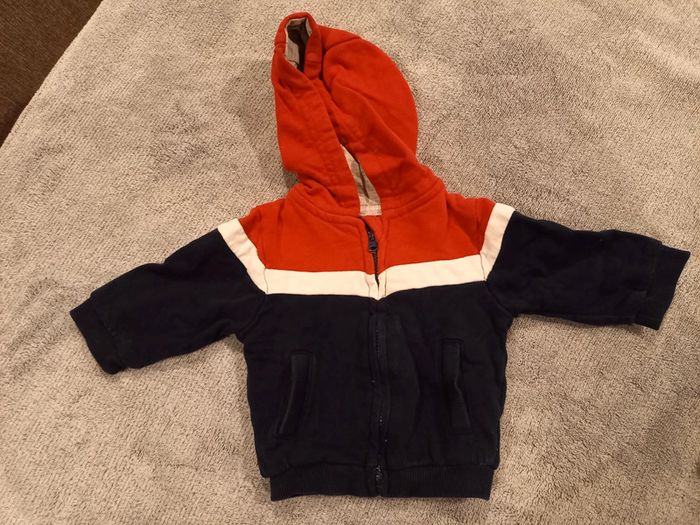 Gilet zippé à capuche vertbaudet 3mois