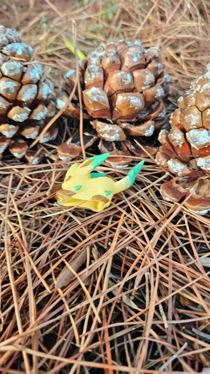 Super figurine Pokemon Nintendo finger puppet Phyllali - photo numéro 4