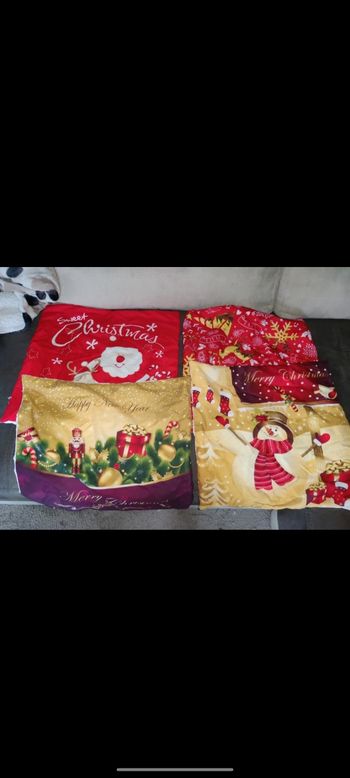Lot de 4 housses de coussins Noël