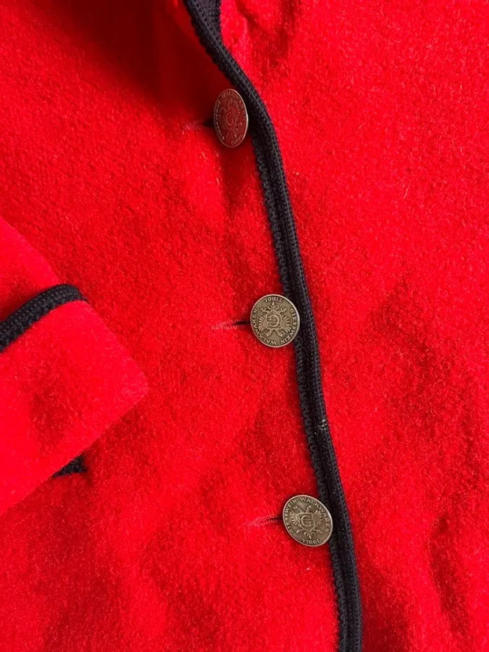 Veste autrichienne Giesswein rouge – Laine & détails contrastés – T.38 - photo numéro 4