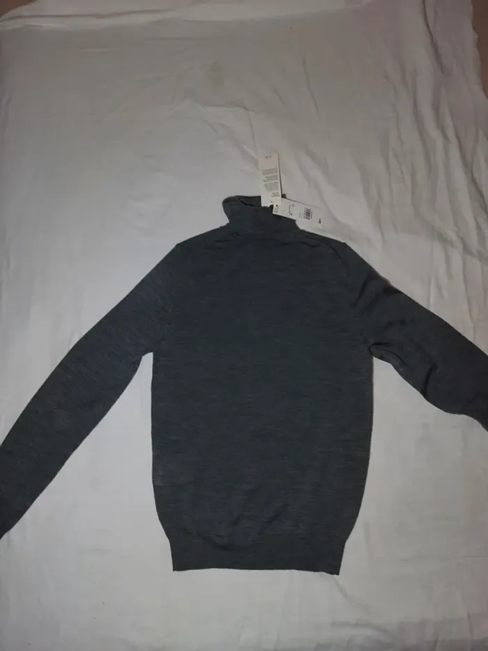 Pull coll roulé celio