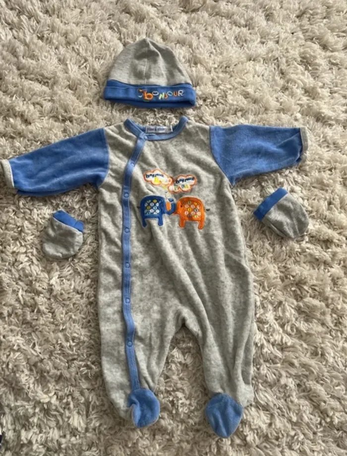 Lot 3 pièces pour un bébé 👶 3 mois pour un hiver 🥶