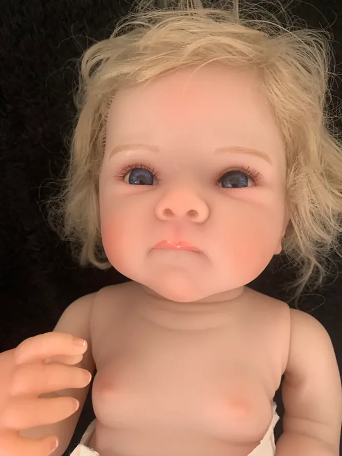 Bébé Reborn réaliste de 48 cm en vinyle souple - photo numéro 3