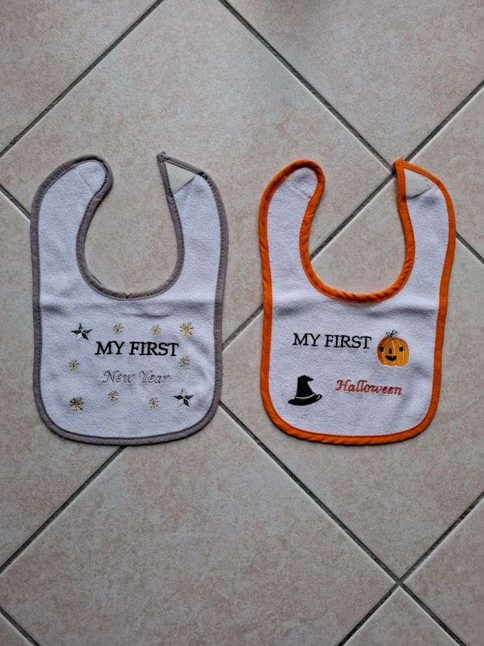 Lot bavoirs - photo numéro 4