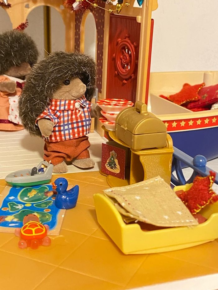 Bateau de croisière navire sylvanian hérissons - photo numéro 3