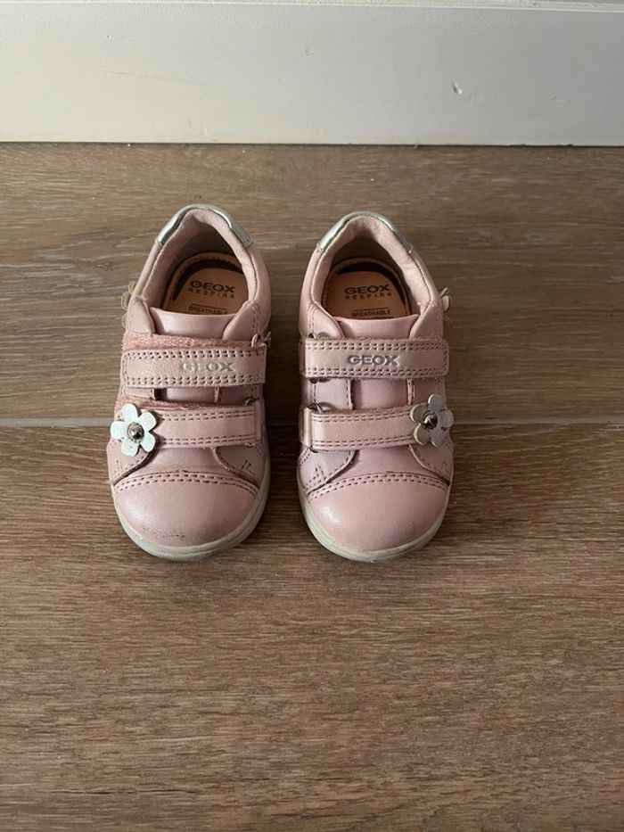 Baskets Geox rose avec scratch - photo numéro 2