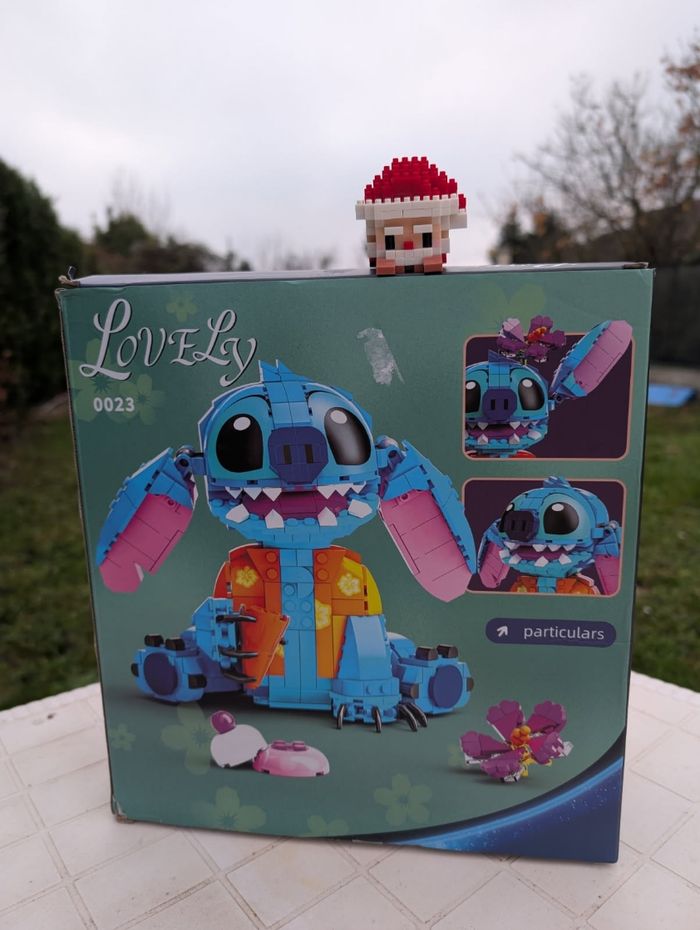 Jeu de construction Stitch + Père Noël Chibi Décoration – amusant et créatif - photo numéro 10