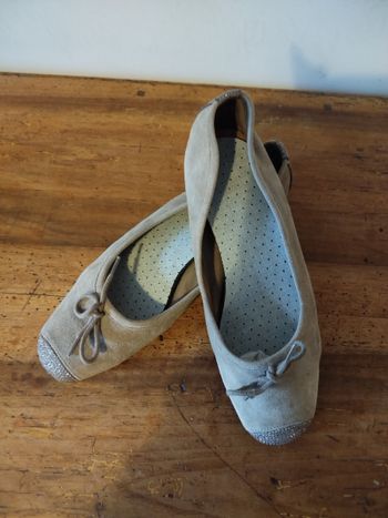 Ballerines cuir taupe