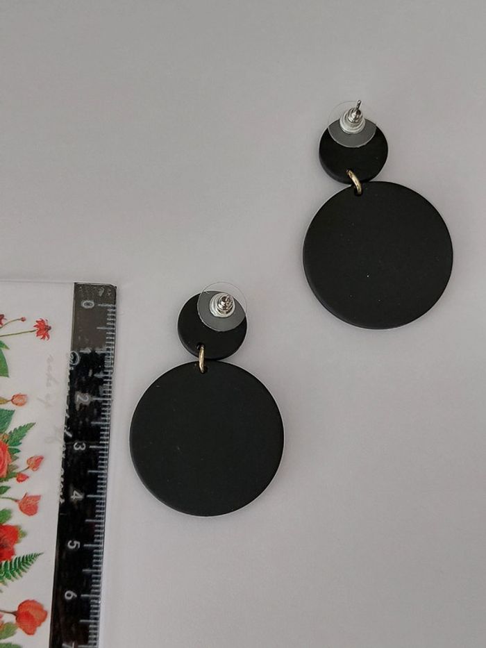 Boucles d'oreilles bohème fleurie - tendance estivale 🌸 - photo numéro 3