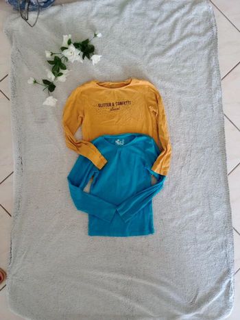 Lot 2 tee shirt manches longues 10 ans c81