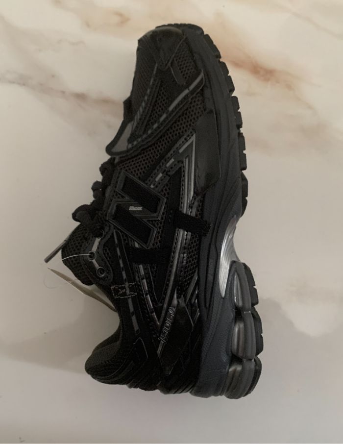Chaussures New Balance noir