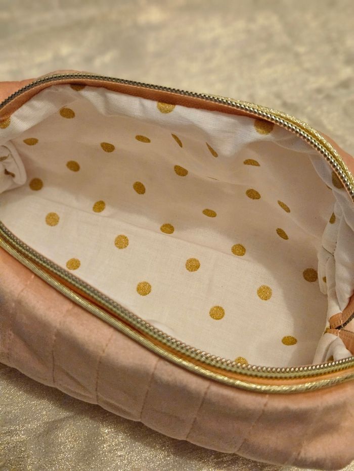 Trousse maquillage - photo numéro 4