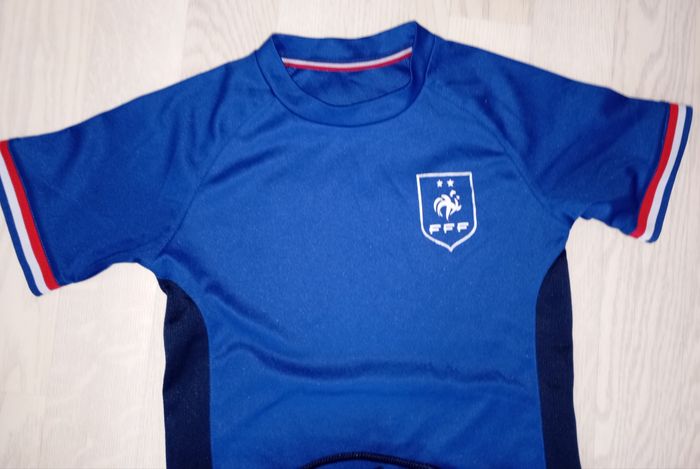 Ensemble de football FFF 
T. 8 ans - photo numéro 3