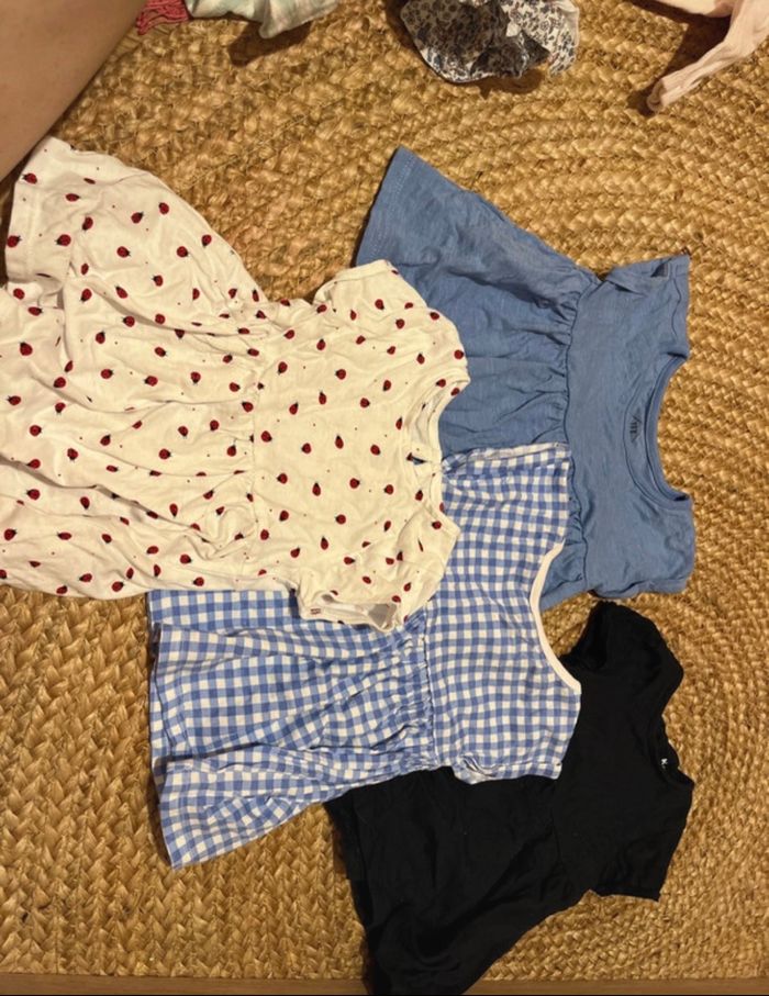 Lot robe 1 mois