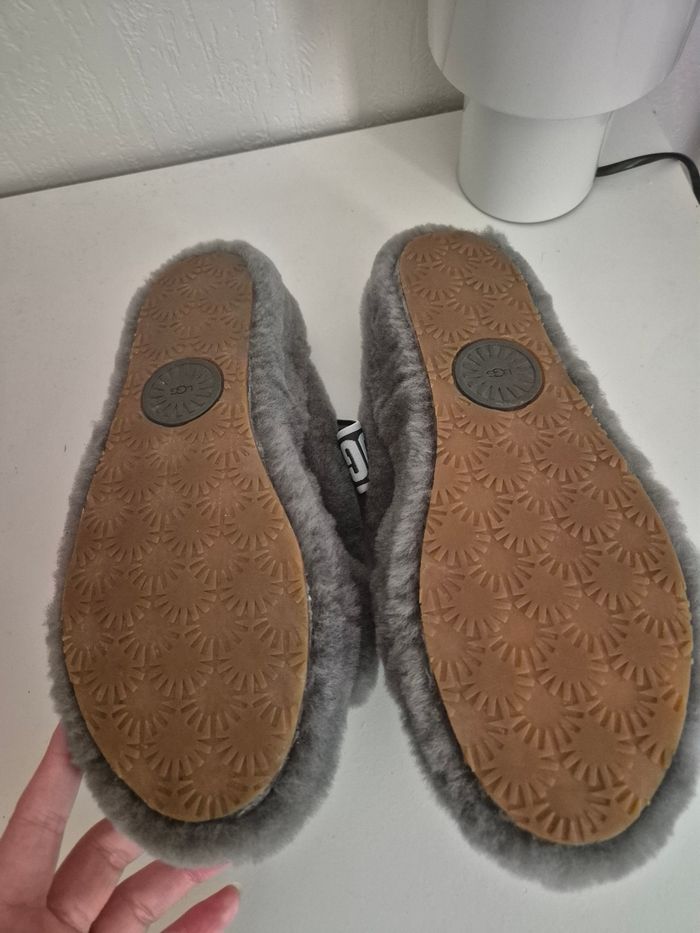 Pantoufles ugg - photo numéro 10