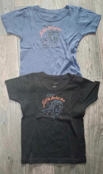 lot de 2 maillots de corps 8 ans / 128 cm·Bon état