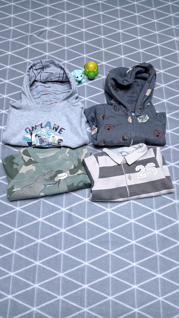 🦁 lot 4 sweat-shirts, 9 mois