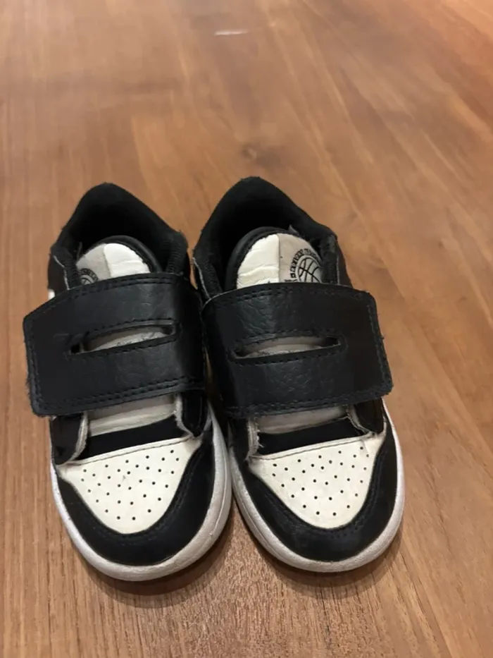 Basket adidas garçon 24