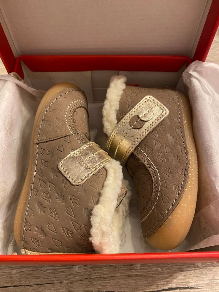 Bottines Kickers taupe doublées fourrure T20