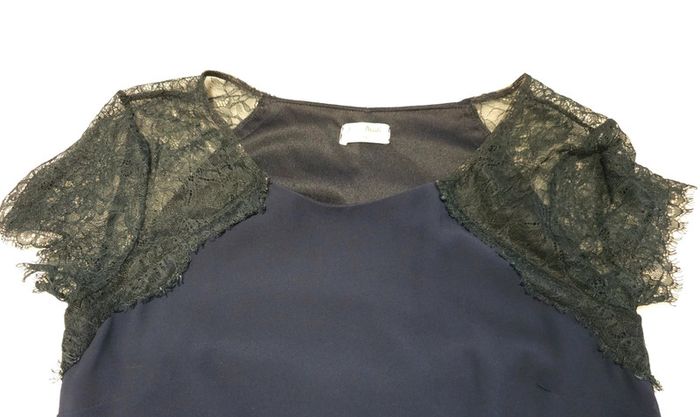 Tee-shirt dentelle - photo numéro 2