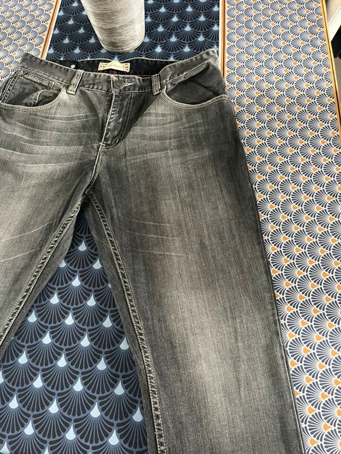 Jean homme noir taille 44 - photo numéro 3