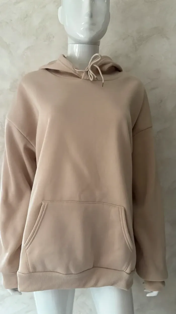 Sweat avec capuche beige