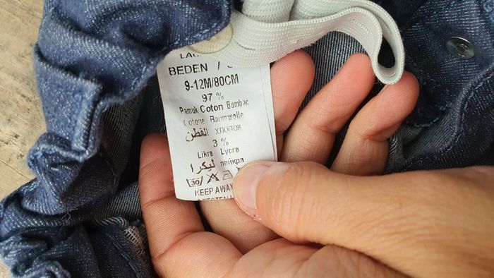 Pantalon bebetto 12 mois en très bon état - photo numéro 3