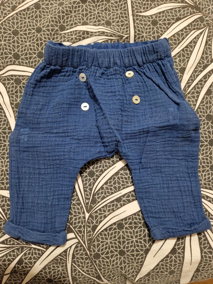 Lot pantalon 1 mois - photo numéro 2