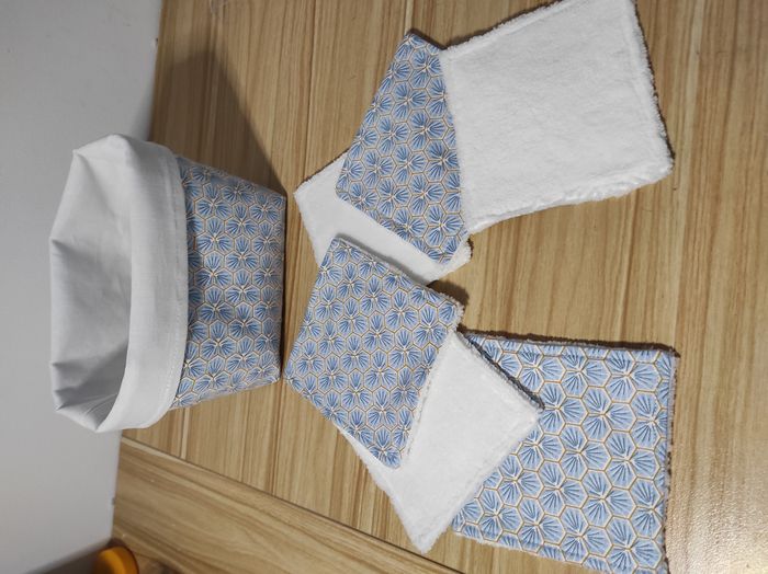 Lingettes démaquillantes