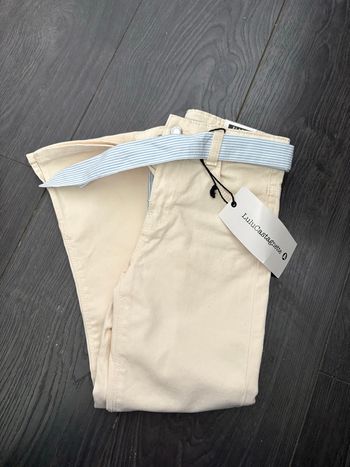 Pantalon, taille 6 ans.