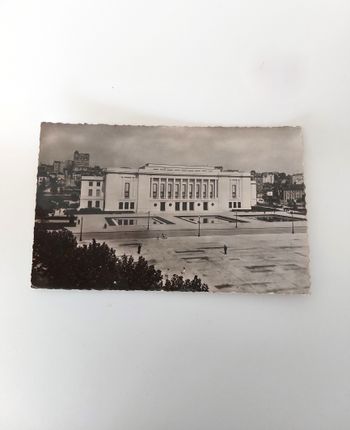 Paris Puteaux ancienne carte postale CPA noir et blanc l'hôtel de ville Puteaux