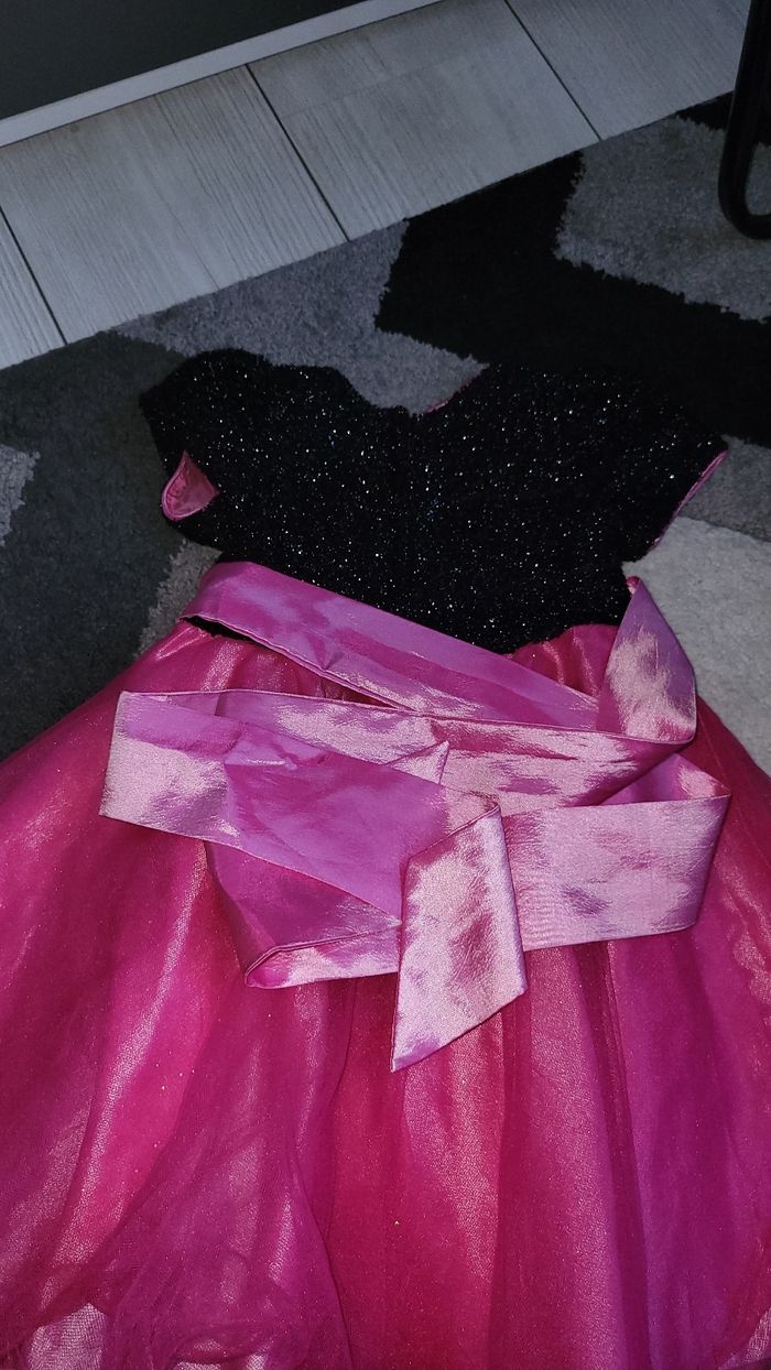 Robe de cérémonie - photo numéro 4