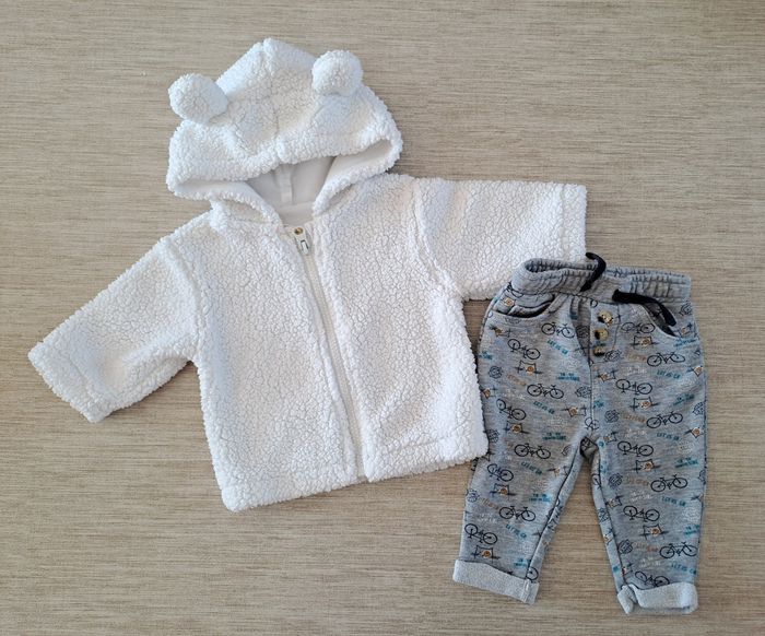 Lot vêtements garçon 3m - photo numéro 6