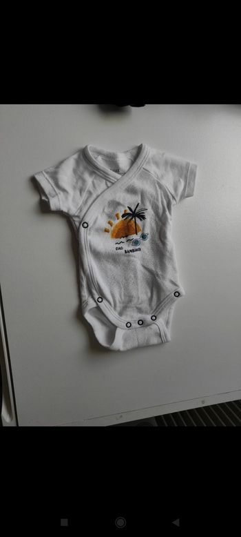 Bodies manches courtes Gémo 1 mois