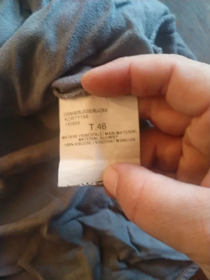Chemise taille 46 - photo numéro 2