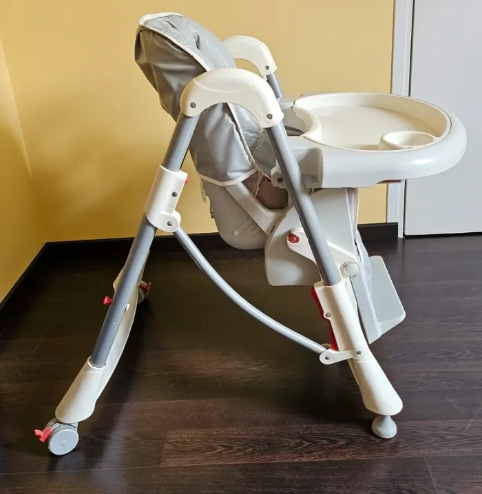 Chaise haute bébé - photo numéro 5