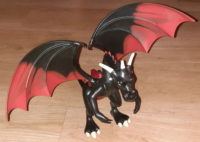 Dragon géant Playmobil - photo numéro 2