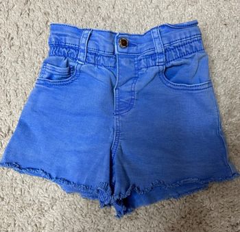 Short bleu