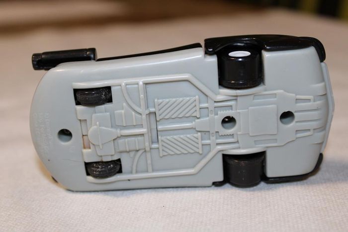 Disney voiture des indestructibles - photo numéro 9